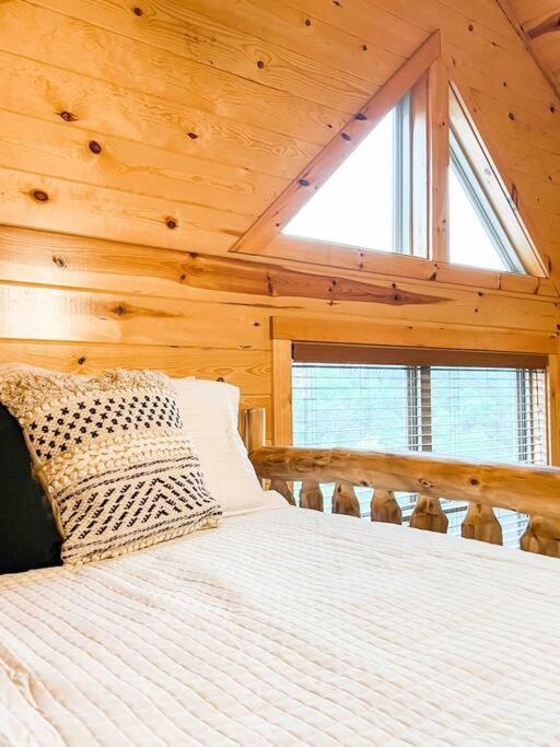Indoor Heated Pool Hot Tub Cabin Sevierville Ngoại thất bức ảnh