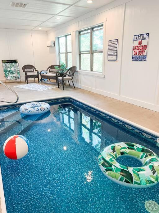 Indoor Heated Pool Hot Tub Cabin Sevierville Ngoại thất bức ảnh