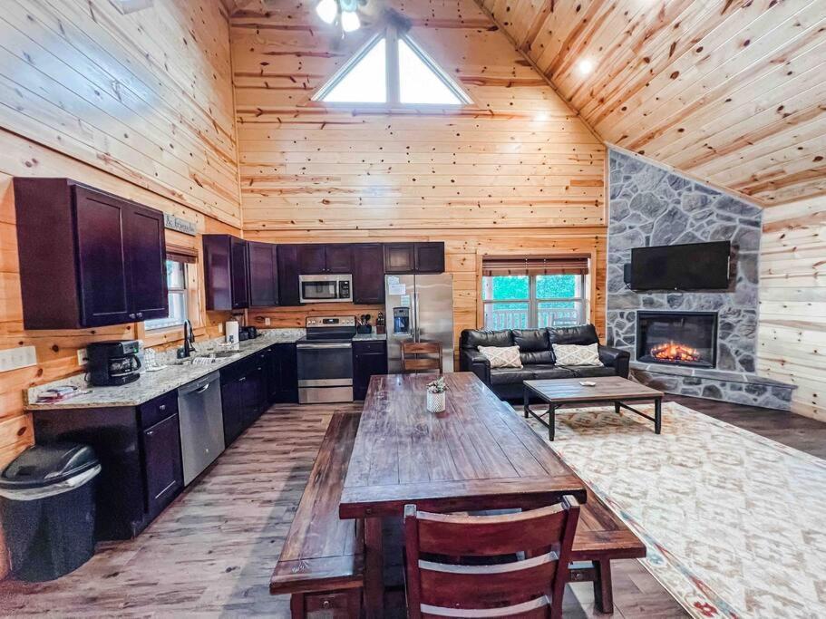 Indoor Heated Pool Hot Tub Cabin Sevierville Ngoại thất bức ảnh