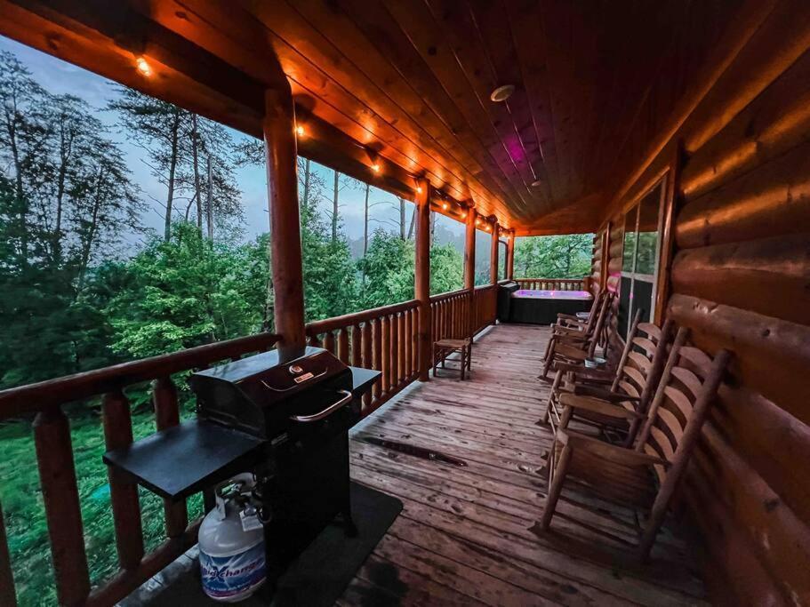 Indoor Heated Pool Hot Tub Cabin Sevierville Ngoại thất bức ảnh