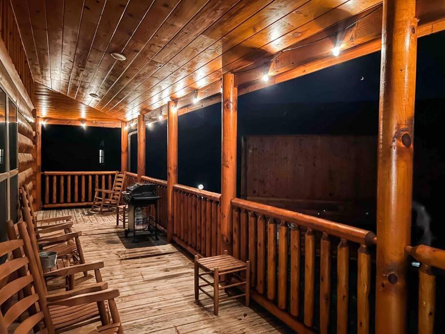 Indoor Heated Pool Hot Tub Cabin Sevierville Ngoại thất bức ảnh