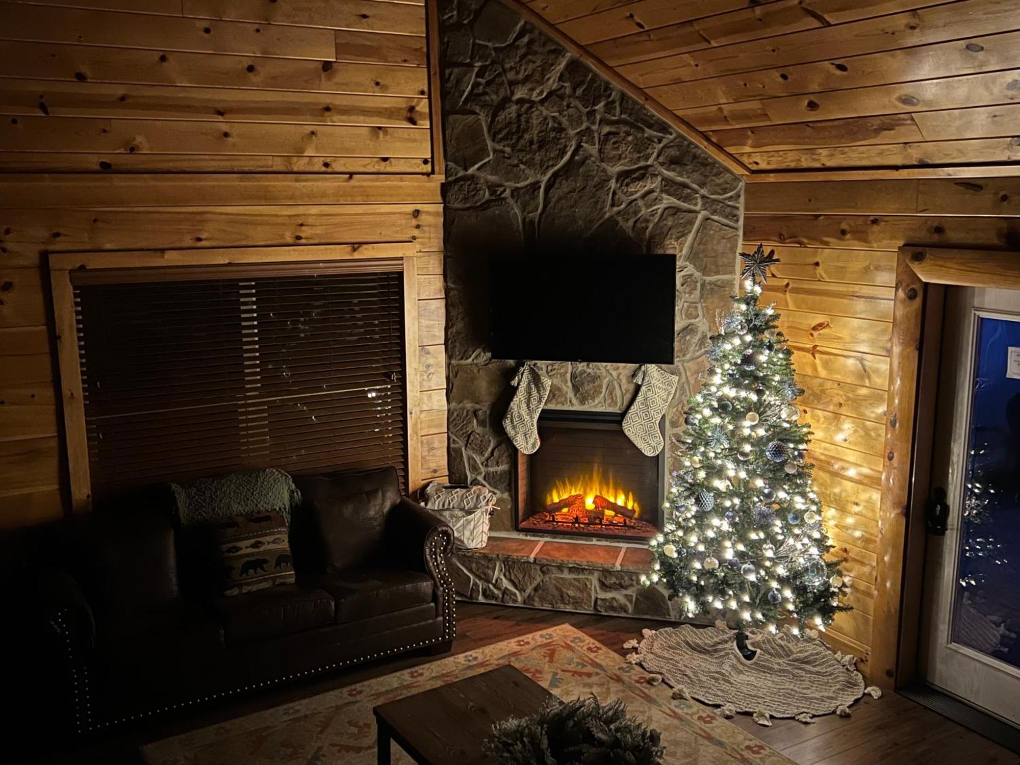 Indoor Heated Pool Hot Tub Cabin Sevierville Ngoại thất bức ảnh